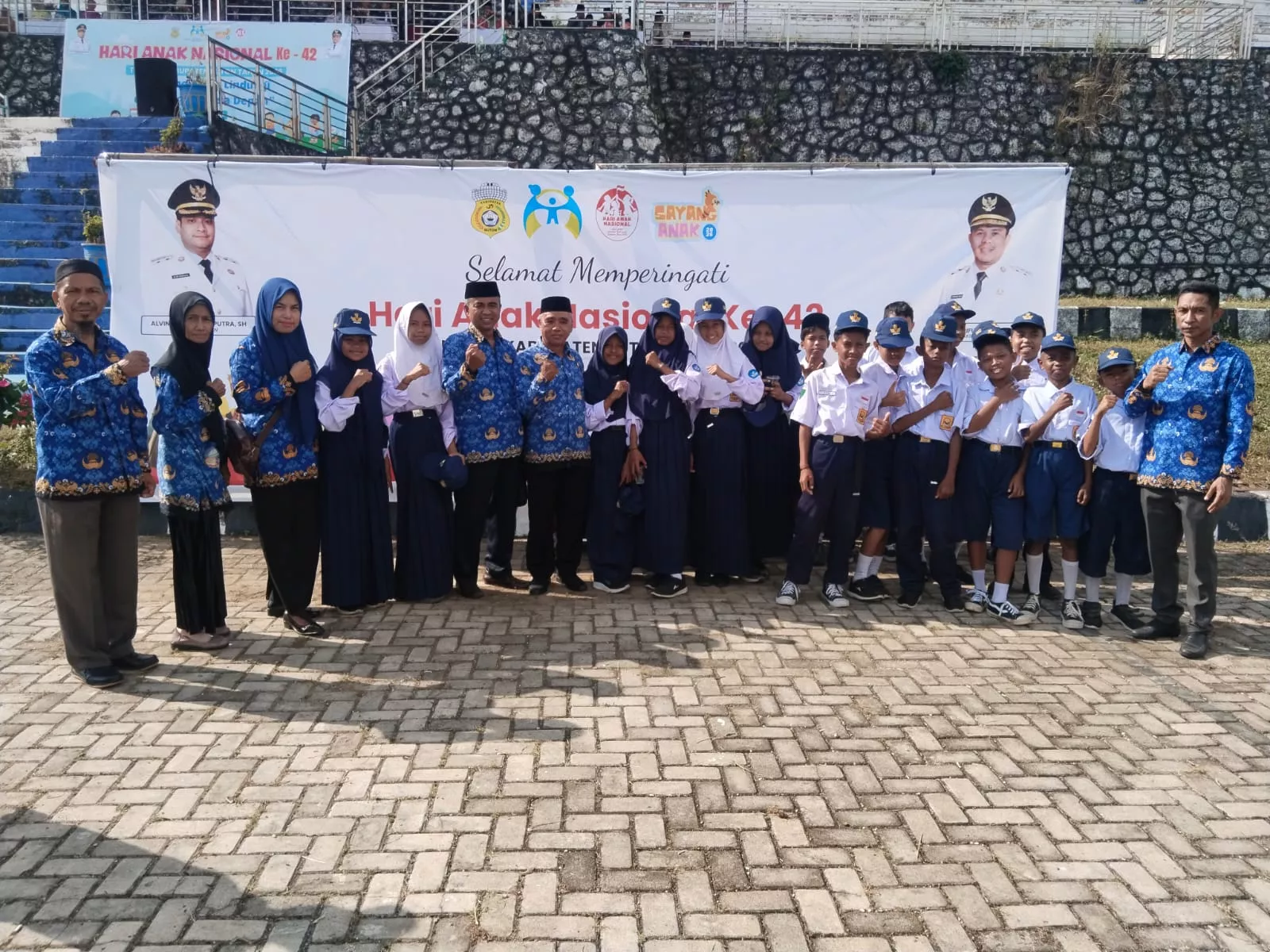 SMP NEGERI 29 BUTON Semarakan Peringatan Hari Anak Nasional 2026 dI ALUN ALUN TAKAWA